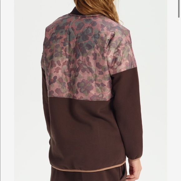 Burton Moonbase Camo Anorak 1/4 Zip XS - Picture 2 of 8